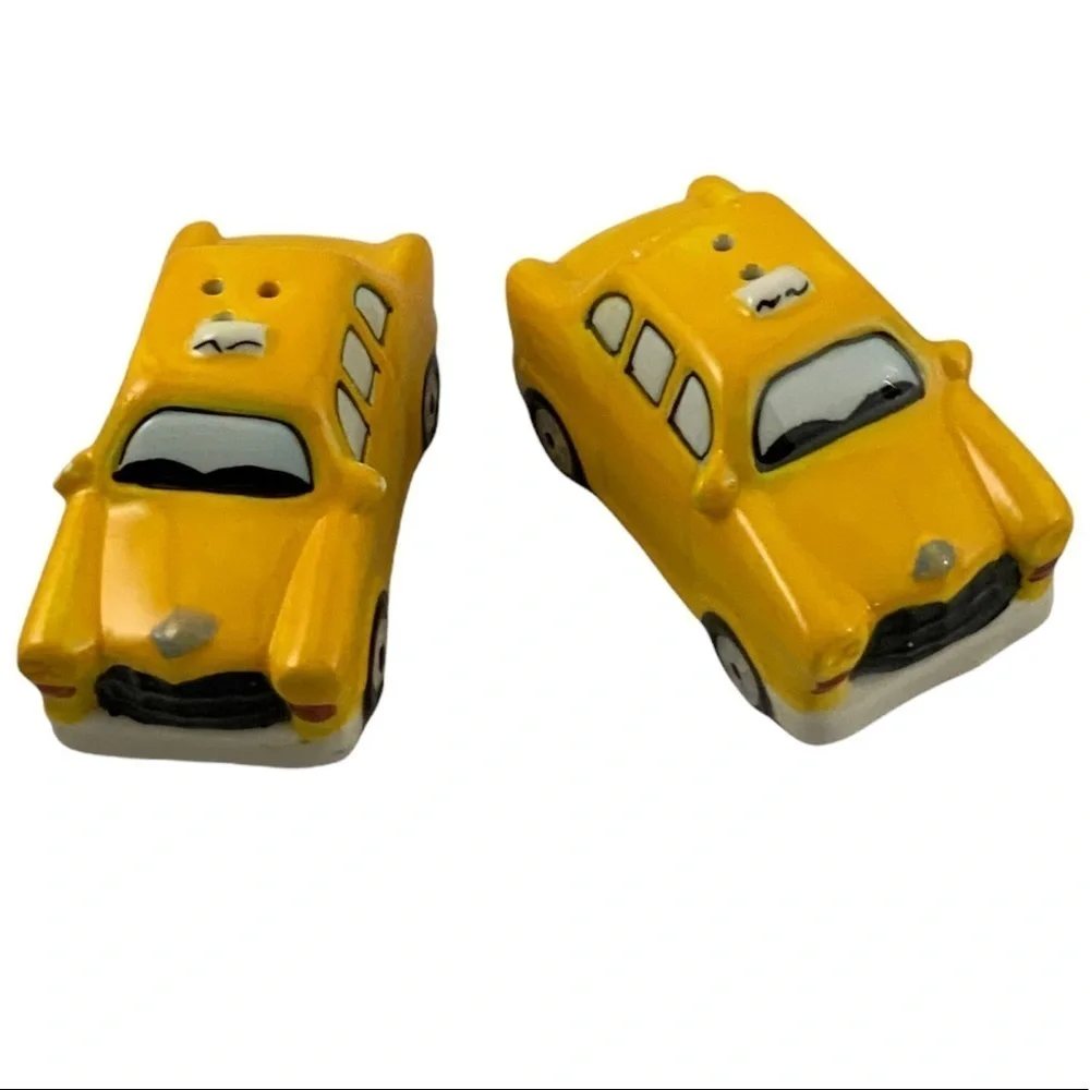 NYC Yellow Cab Cars Ceramic Salt Pepper Shaker Set by American Alitier